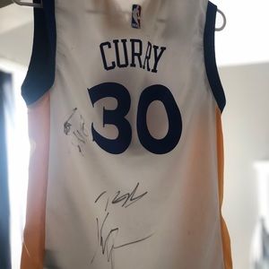 SIGNED🏀 Steph Curry +4 Golden State Warriors